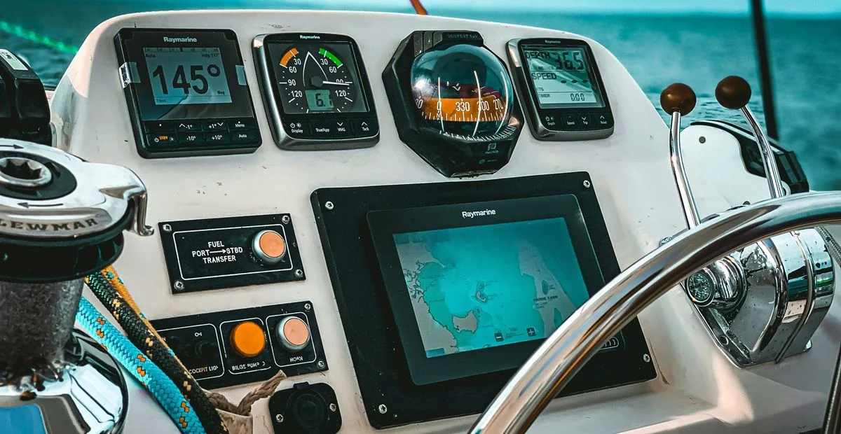 NAVIGATION
